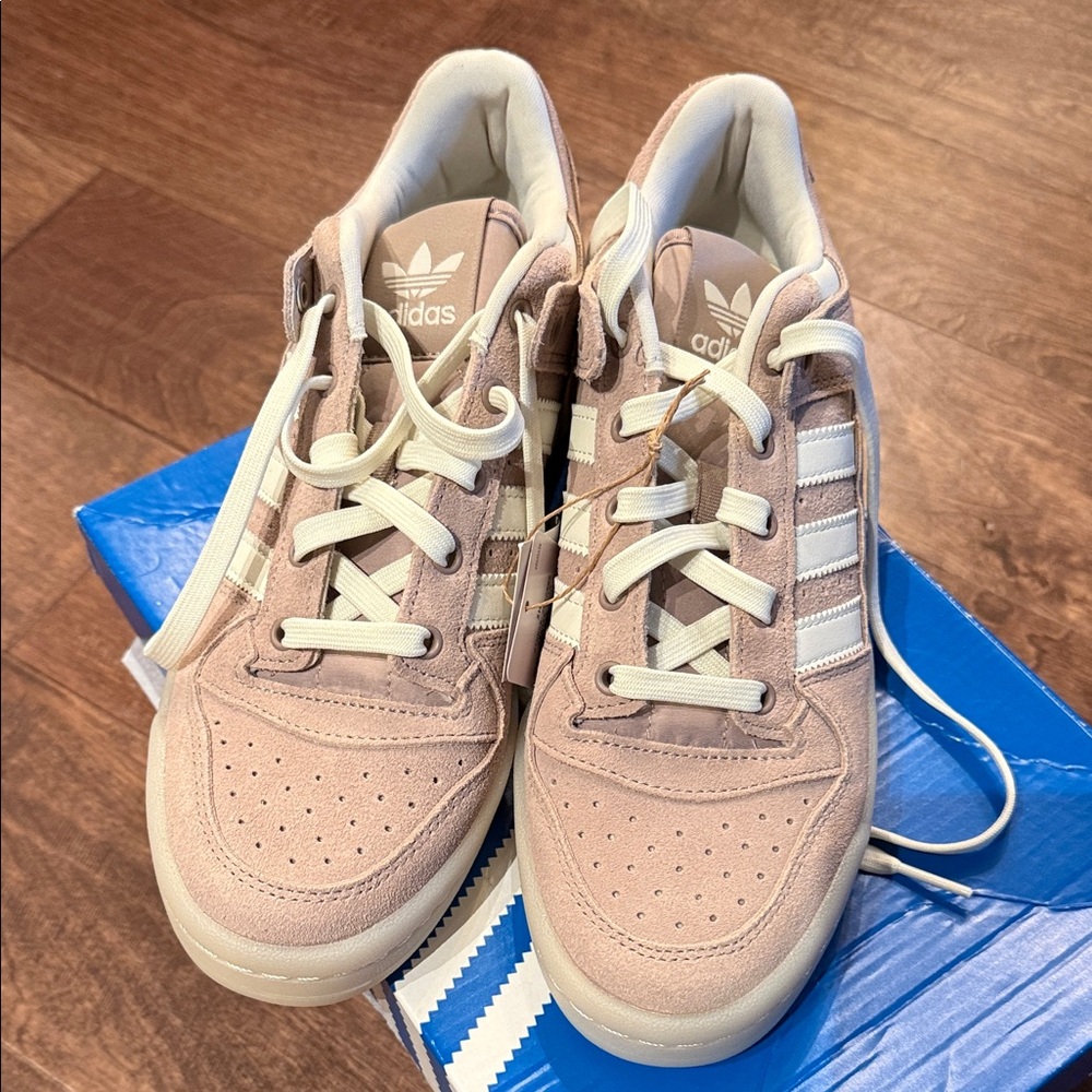 NEW adidas Women’s Light Pink Suede Sneakers